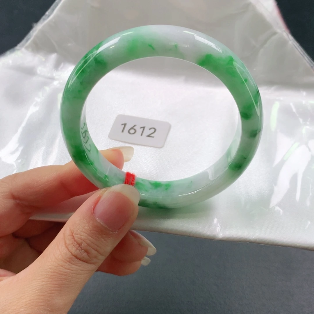 未镶嵌手镯翡翠03