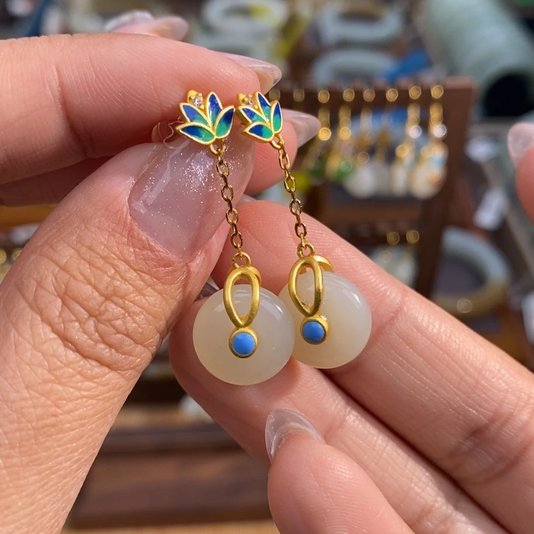 和田玉未镶嵌耳饰