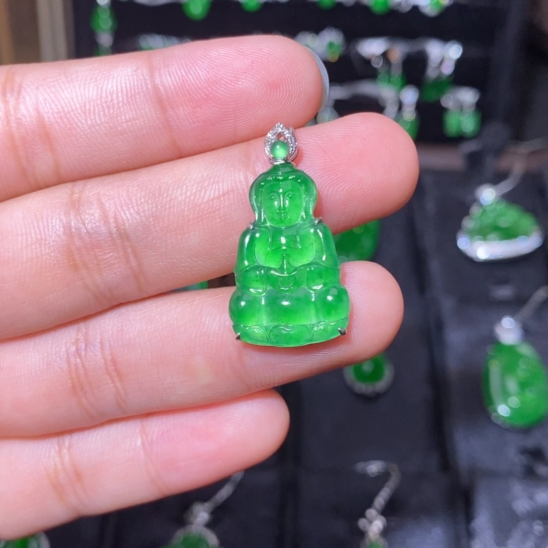 颈饰18K金镶嵌翡翠天然翡翠