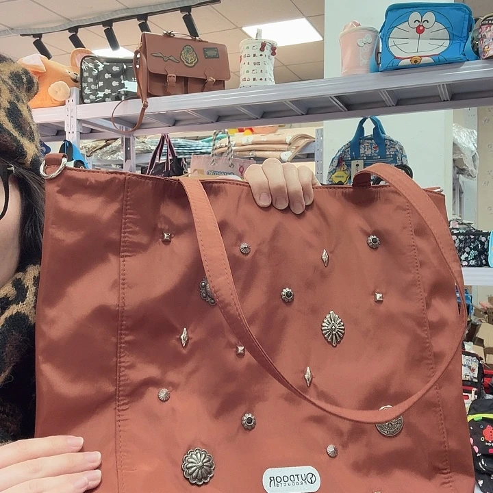 PU箱包收纳箱化妆包等