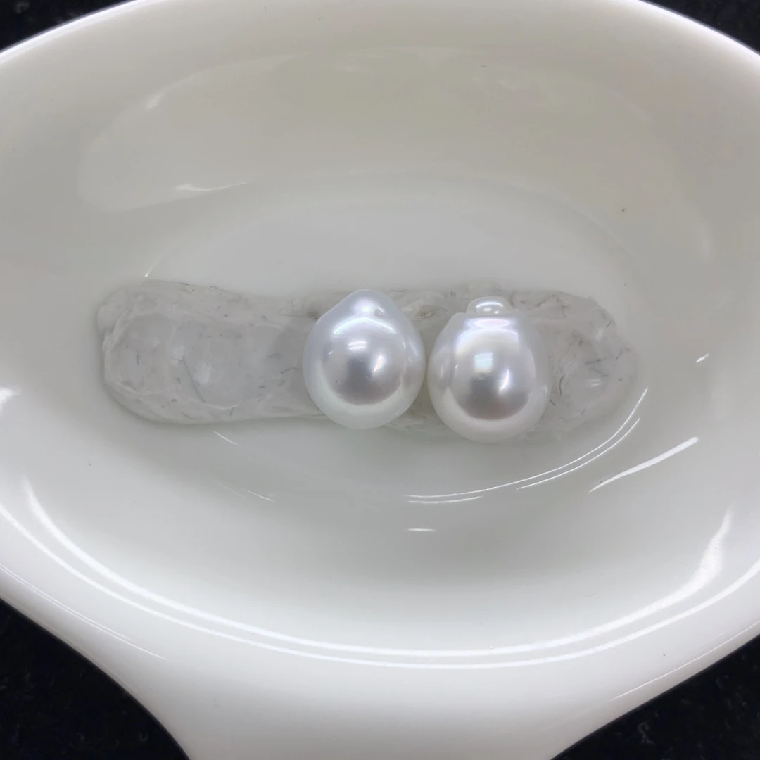 趴***熊未镶嵌海水珍珠裸珠9-10mm-燕