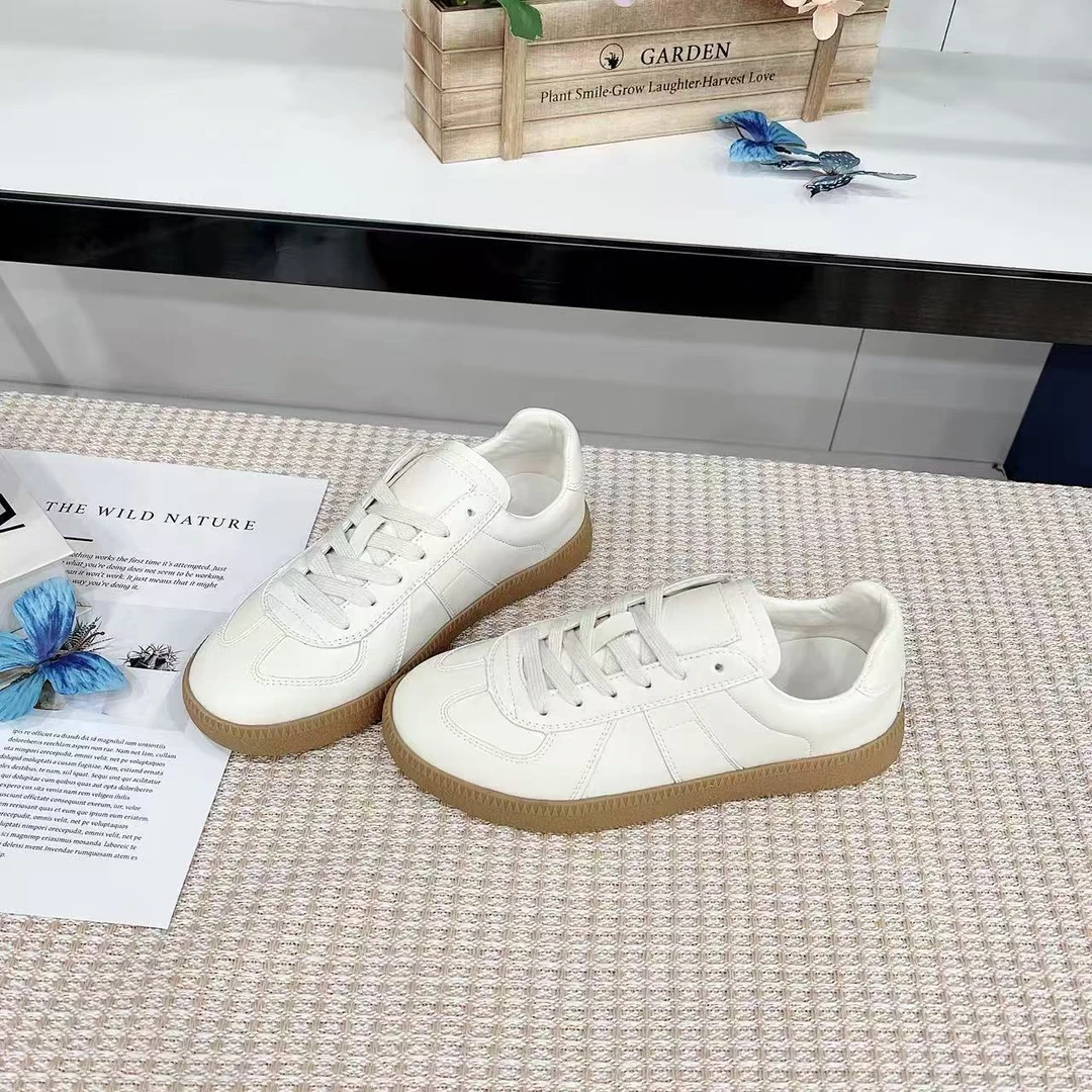 9188   新款舒适日常百搭潮流小白鞋