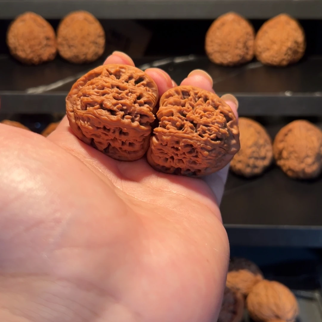 文玩核桃把件39三角南疆石（全品15