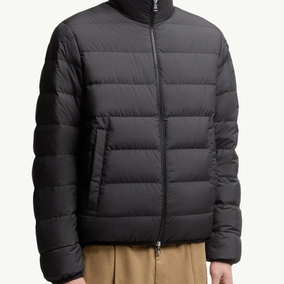 全新未使用Moncler盟可睐 1A00138 男士黑色哑光立领羽绒服外套