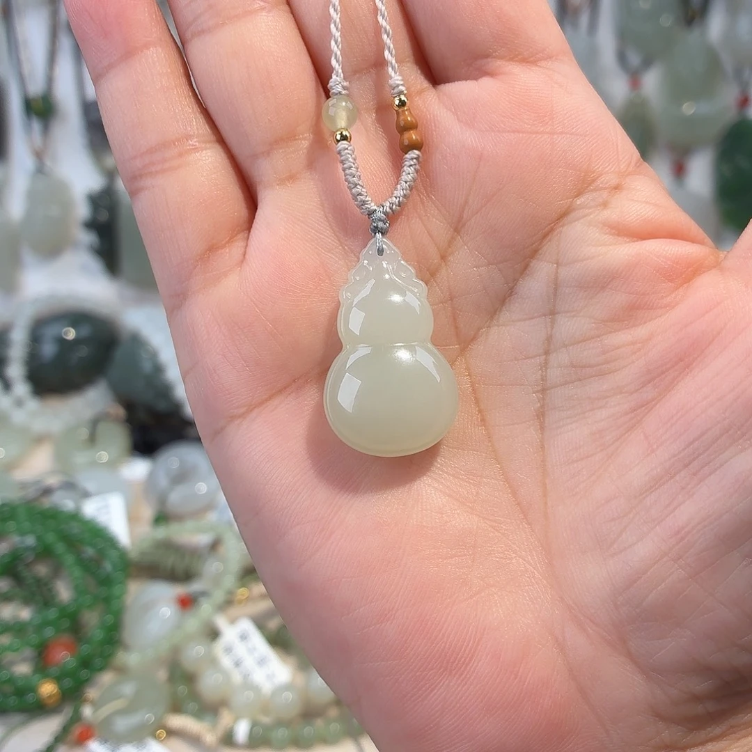 颈饰未镶嵌和田玉葫芦挂件