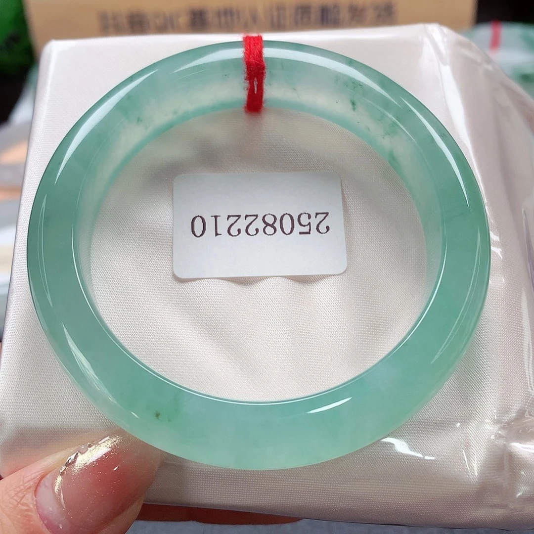 未镶嵌手镯翡翠一步到位，梦中梦镯，传承，完美