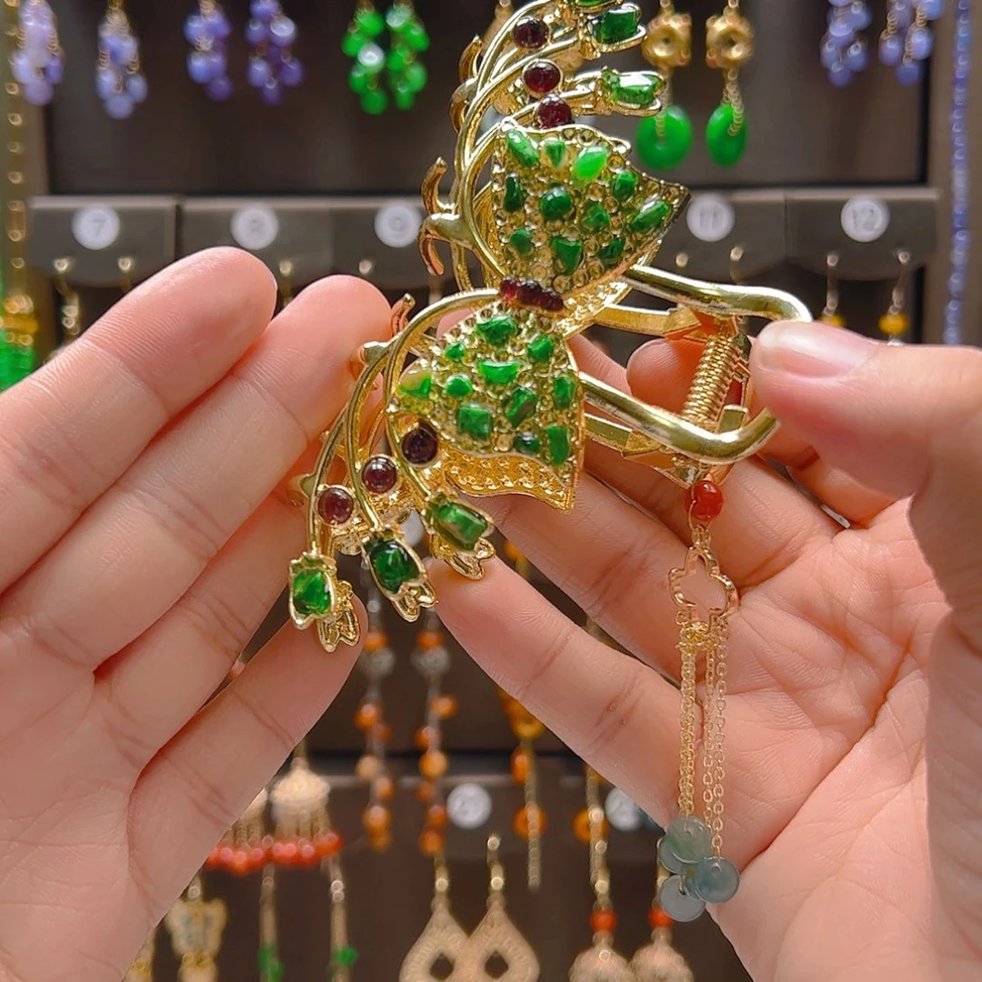 翡翠合金耳饰翡翠