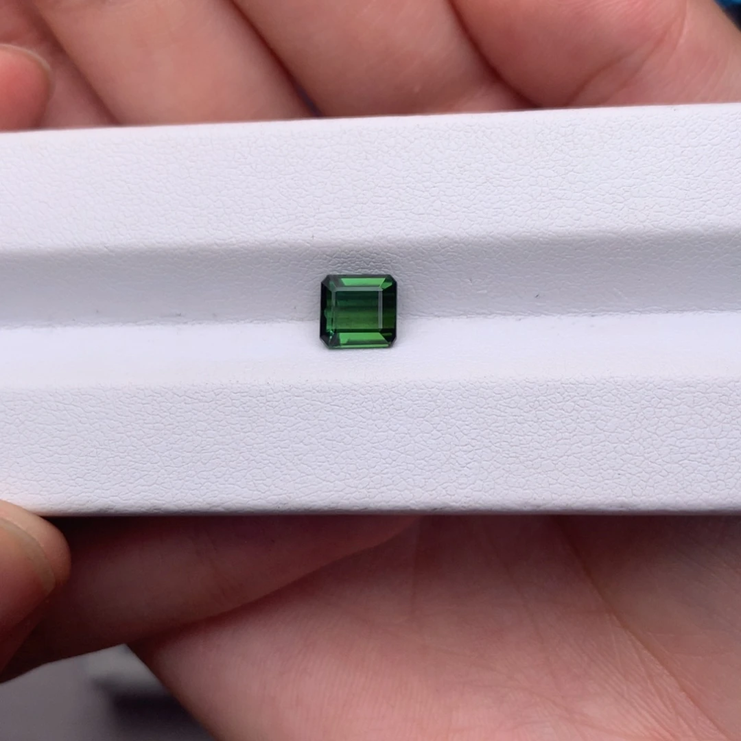 未镶嵌裸石碧玺1.6ct