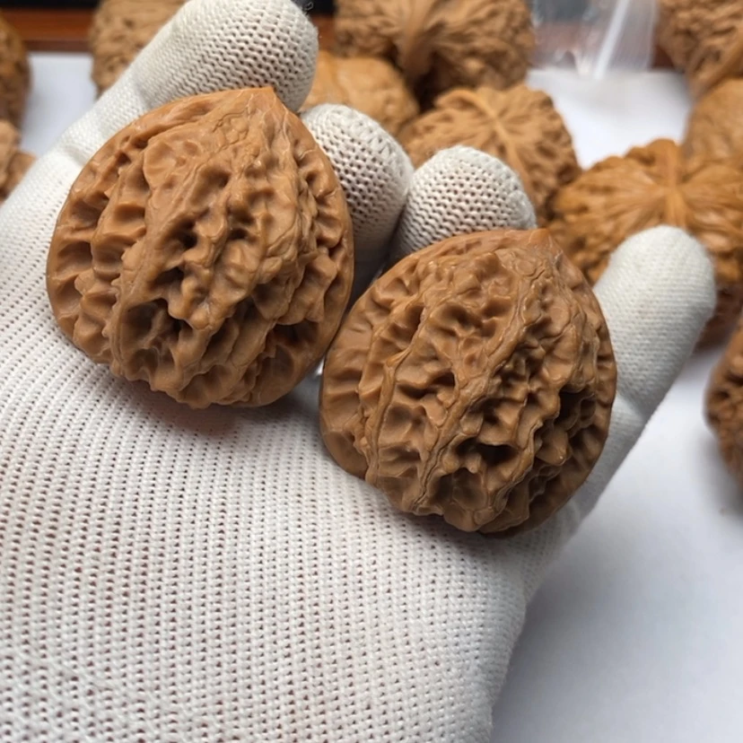 【闪购商品】文玩核桃把件马*强20战戟