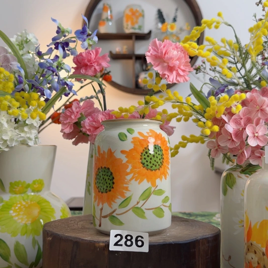 摆件景德镇陶瓷手绘小花瓶摆件无孔