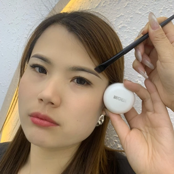 纹绣化妆膏挡斑点痘印遮盖神器肉色强力遮暇隐形专用刀锋眉刷