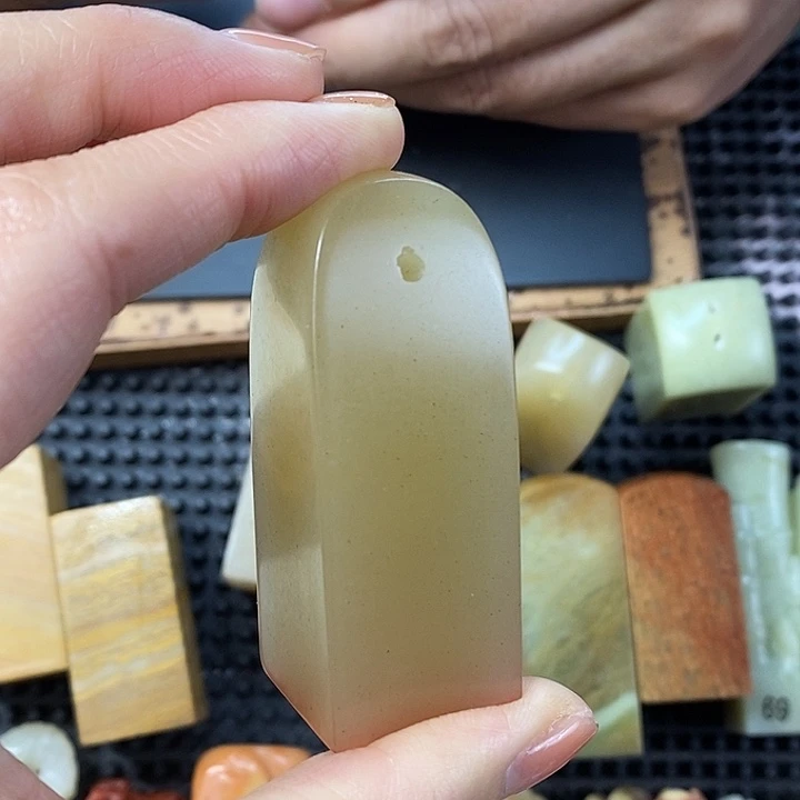涂***红辽宁石现场直播手工制作