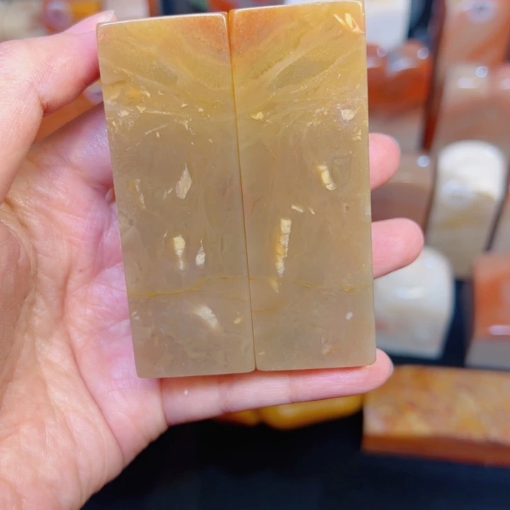 老挝石晓*牛老挝精品素章