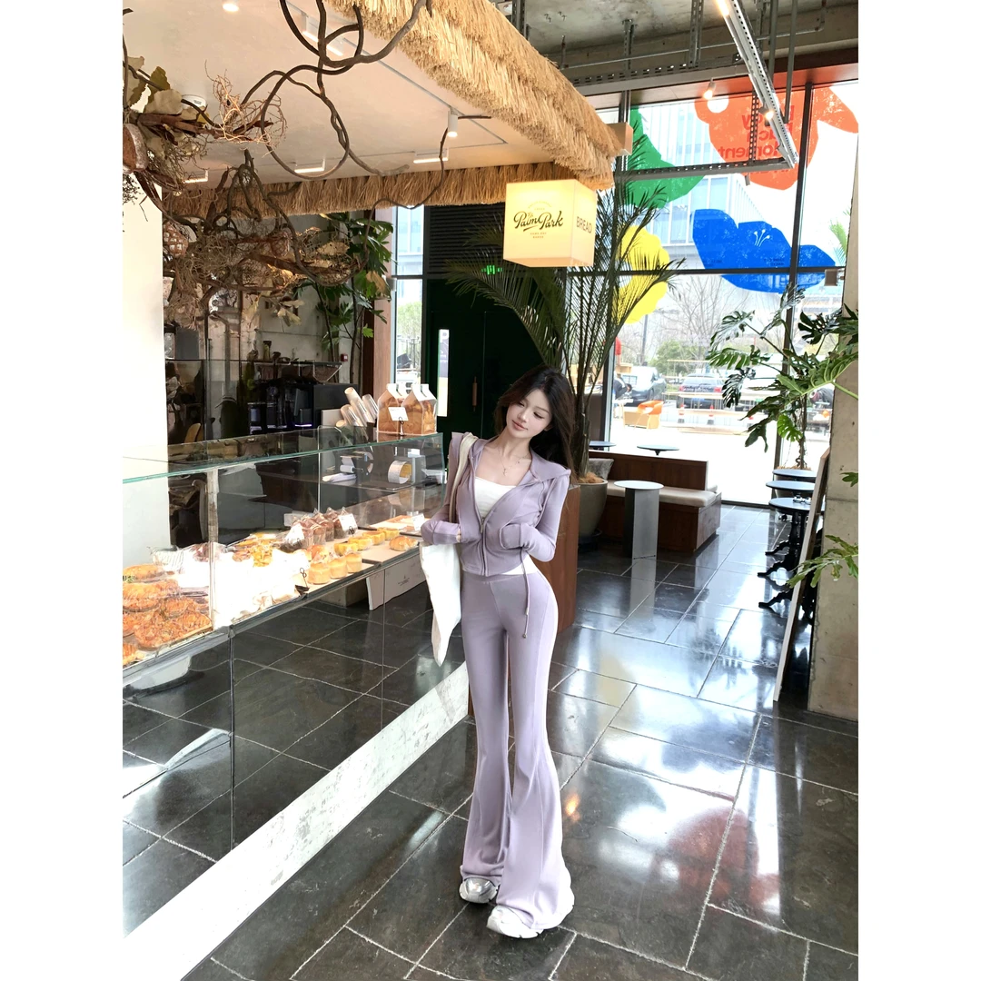 轻奢 ！lu系美女 要舒服也要漂亮版型拿捏C舒适兰精上衣网红款
