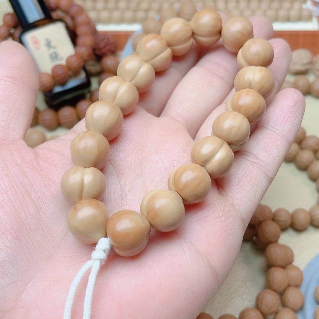 木质类16➕屁桃………………精工