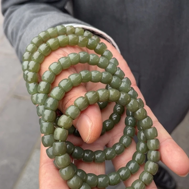 和田玉未镶嵌颈饰多样性发货，发其一