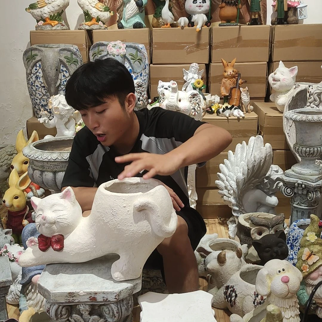 合成树脂翘屁股猫咪花盆