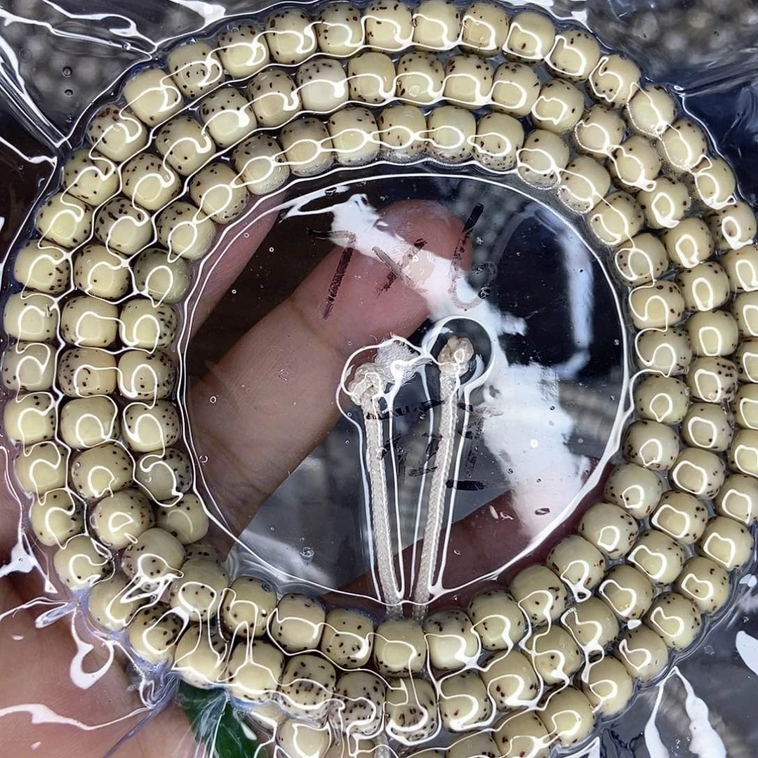 辉***煌星月菩提手串星月