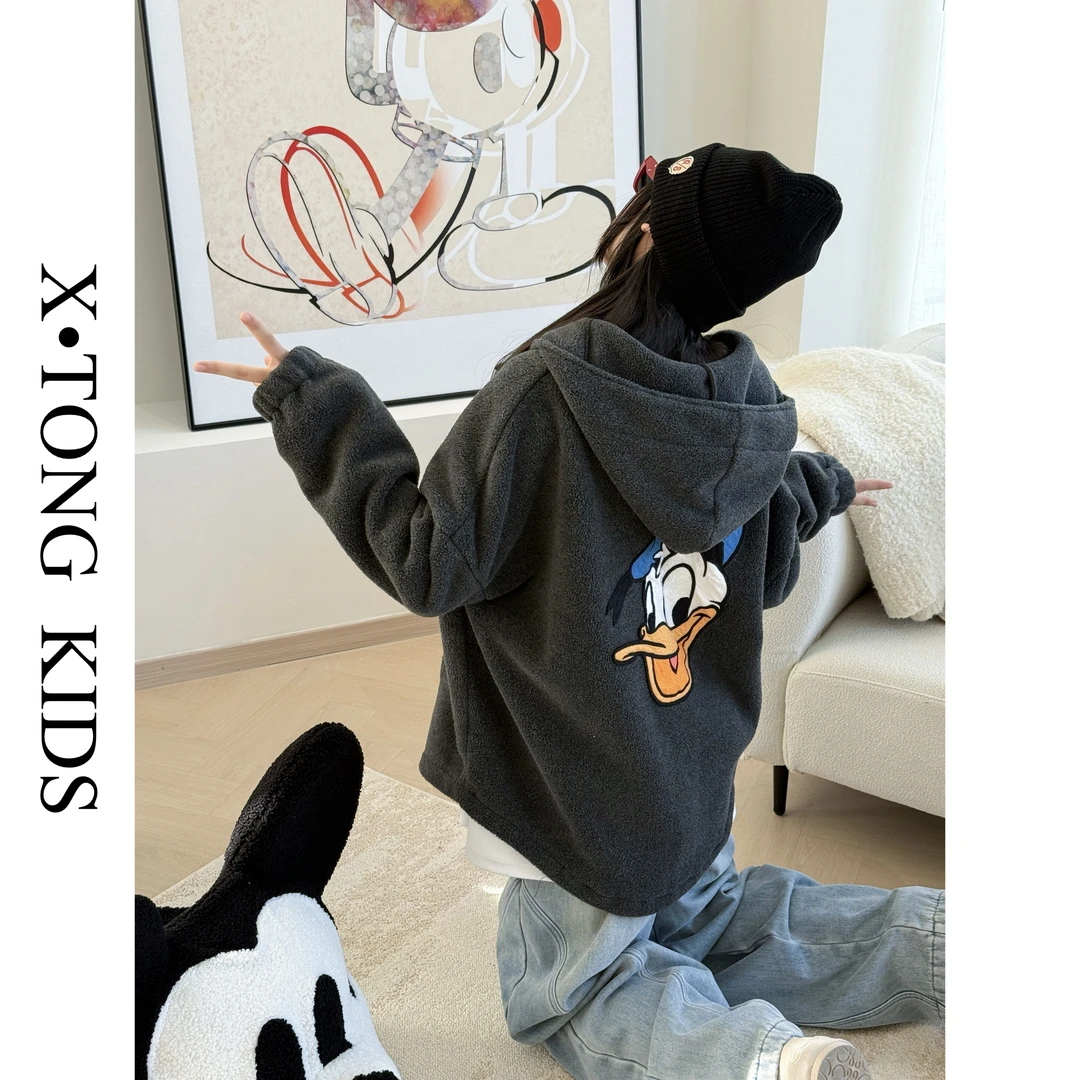 【X•TONG】冬日刺绣唐老鸭设计加厚保暖加绒连帽套头卫衣外套 76710