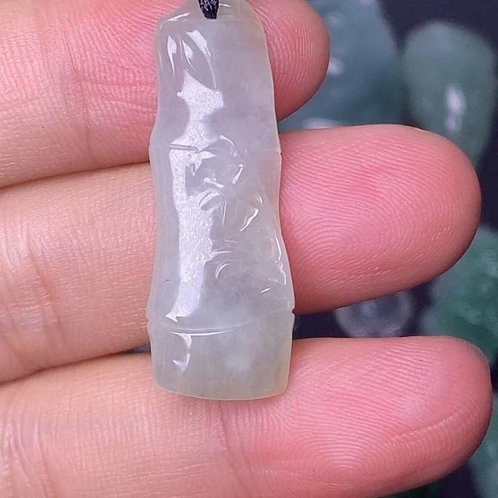 翡翠未镶嵌颈饰天然缅甸翡翠A货