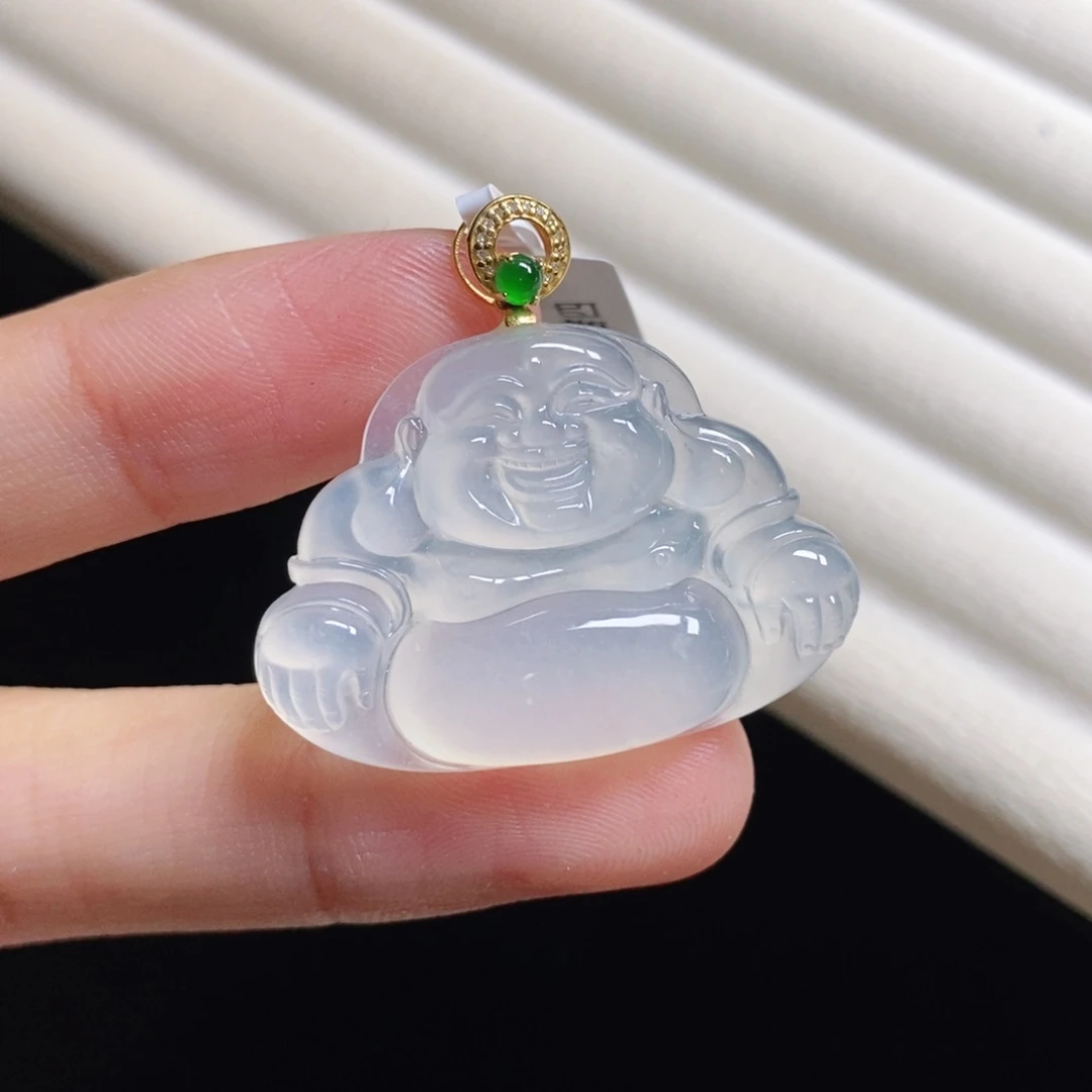 翡翠颈饰18K金镶嵌佛