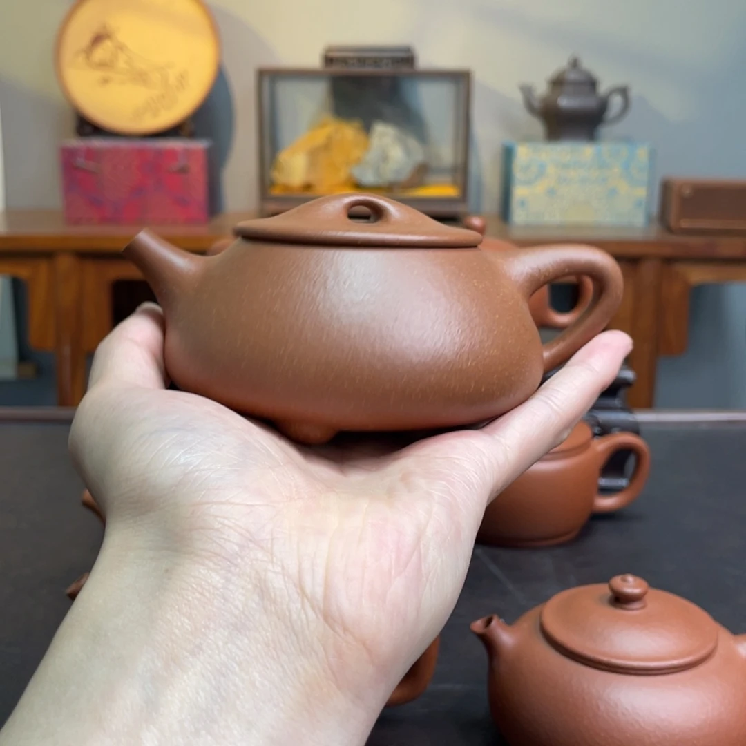 茶壶紫砂今***烦我是不是该打