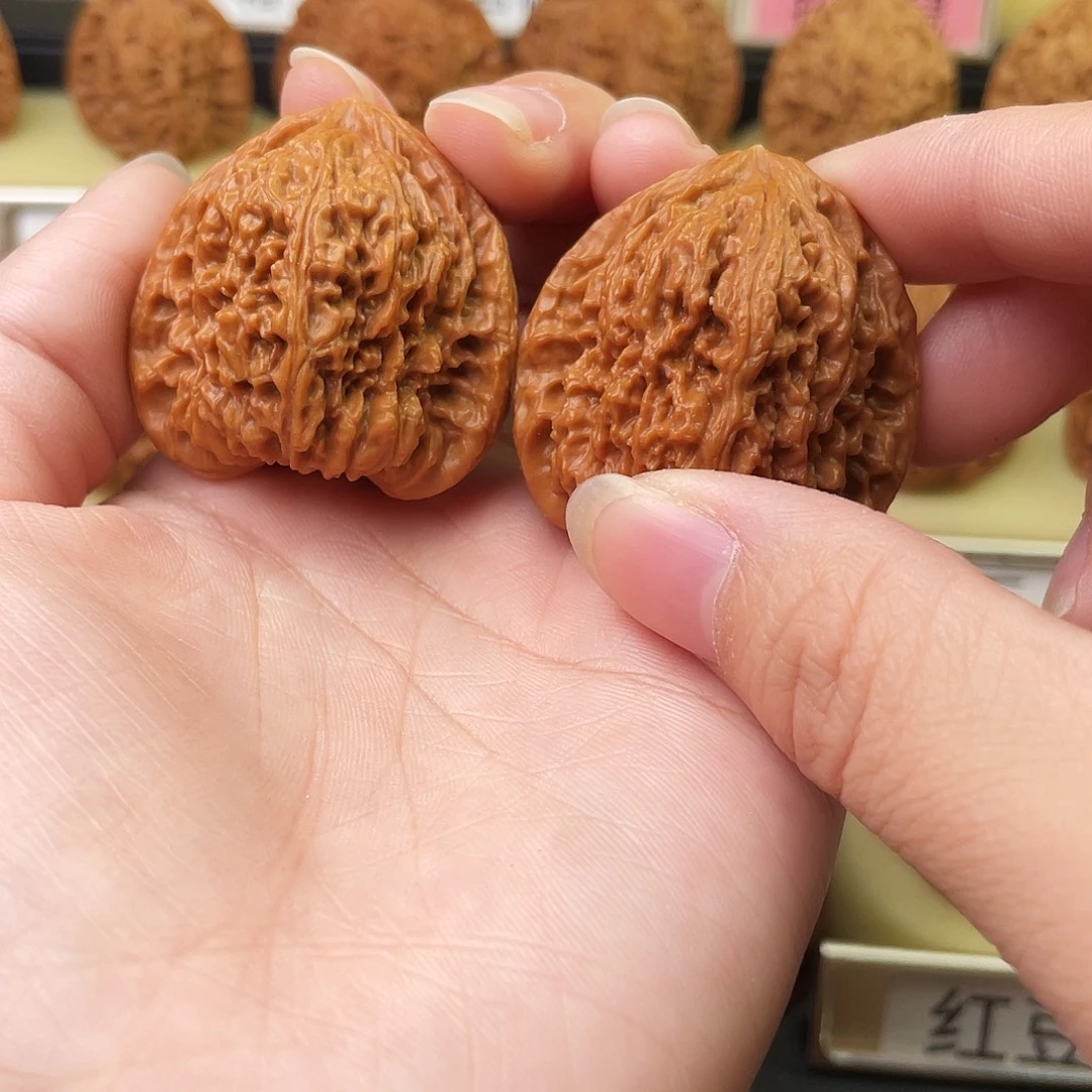 文玩核桃吊坠南疆38全品987