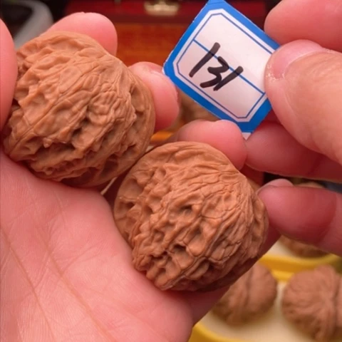文玩核桃吊坠磨盘39