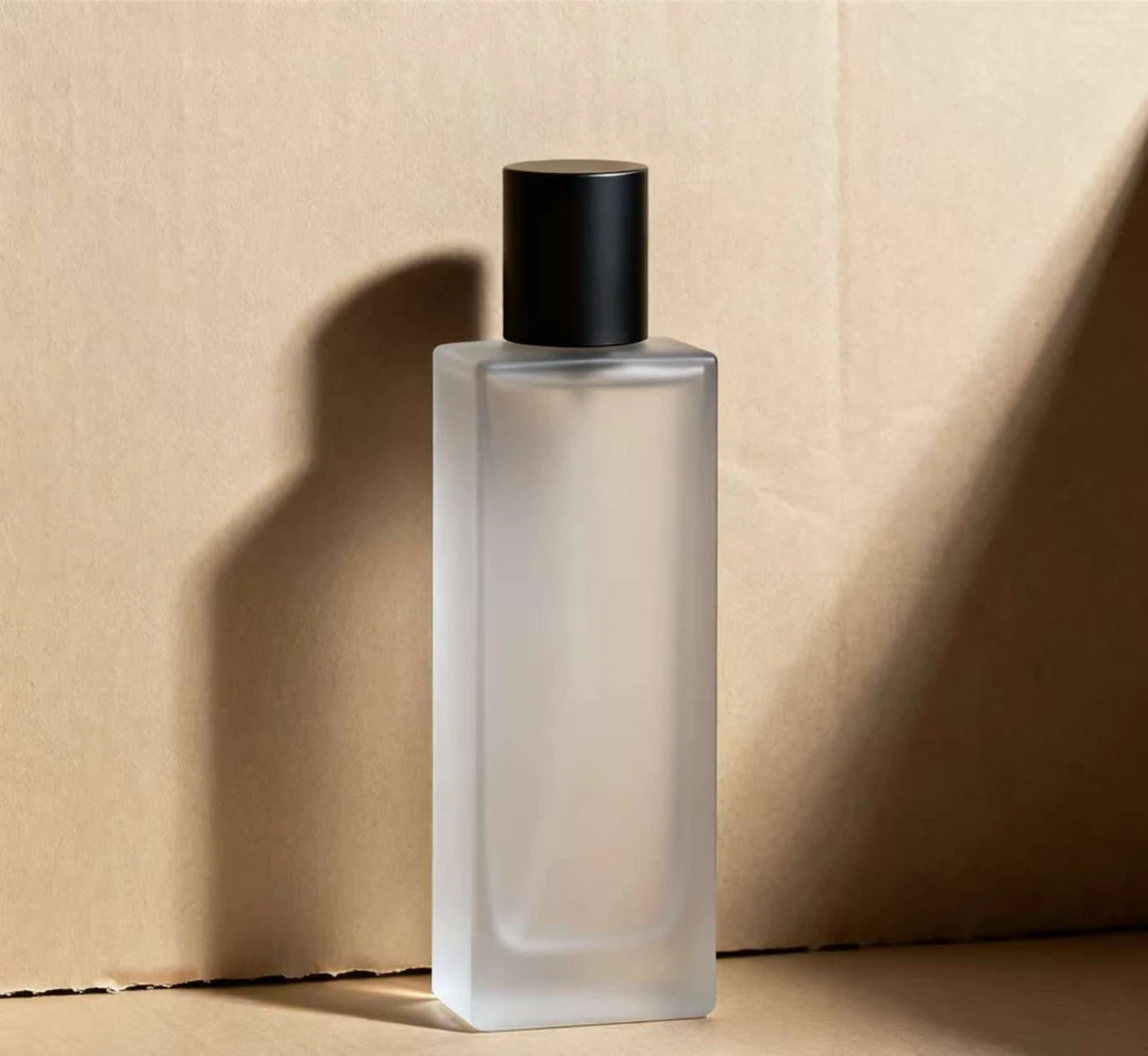 D37 白桃乌龙淡香水 清新甜润 日常上课逛街持香6小时+