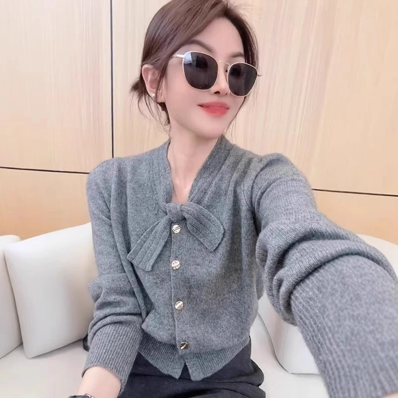 独特漂亮短款小香风毛衣开衫外套女初春2025新款蝴蝶结针织上衣