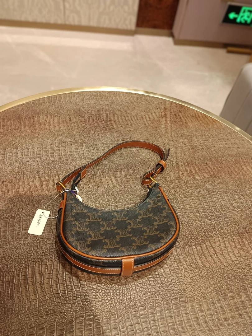 95新 Celine/思琳 瑟琳包包/98新/NB12780