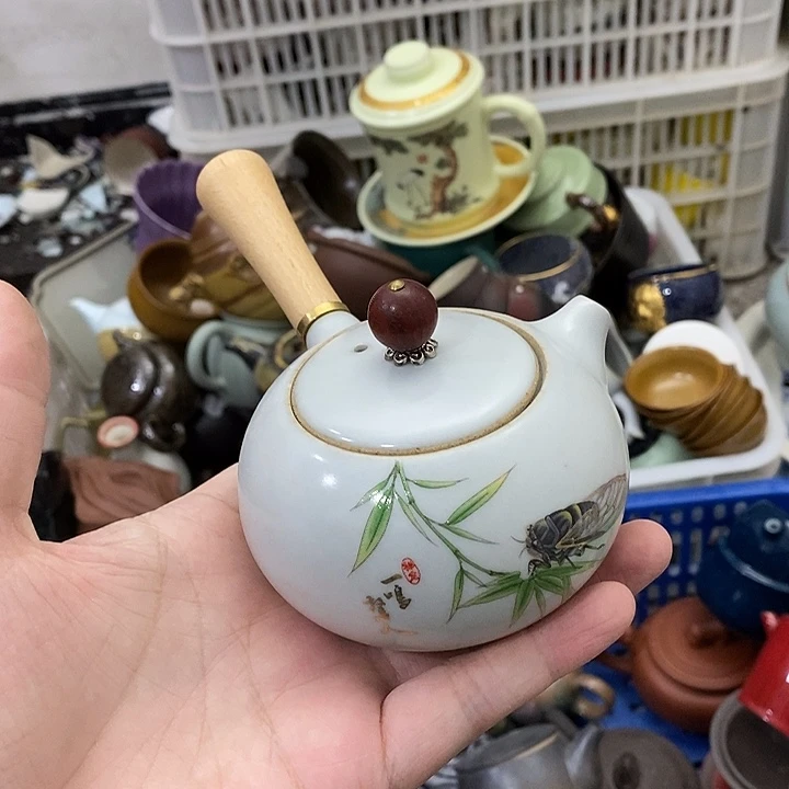 陶瓷艺术品及陶瓷制品
