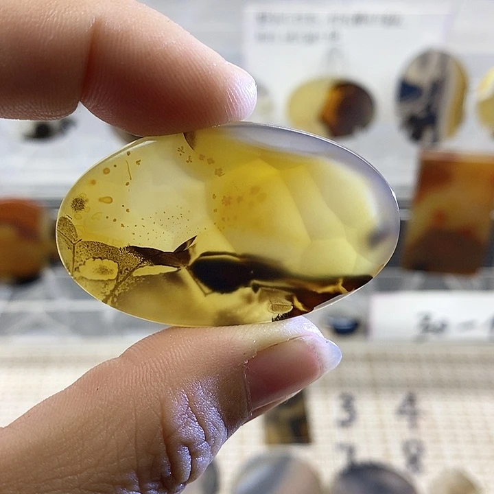 未镶嵌颈饰玛瑙/玉髓