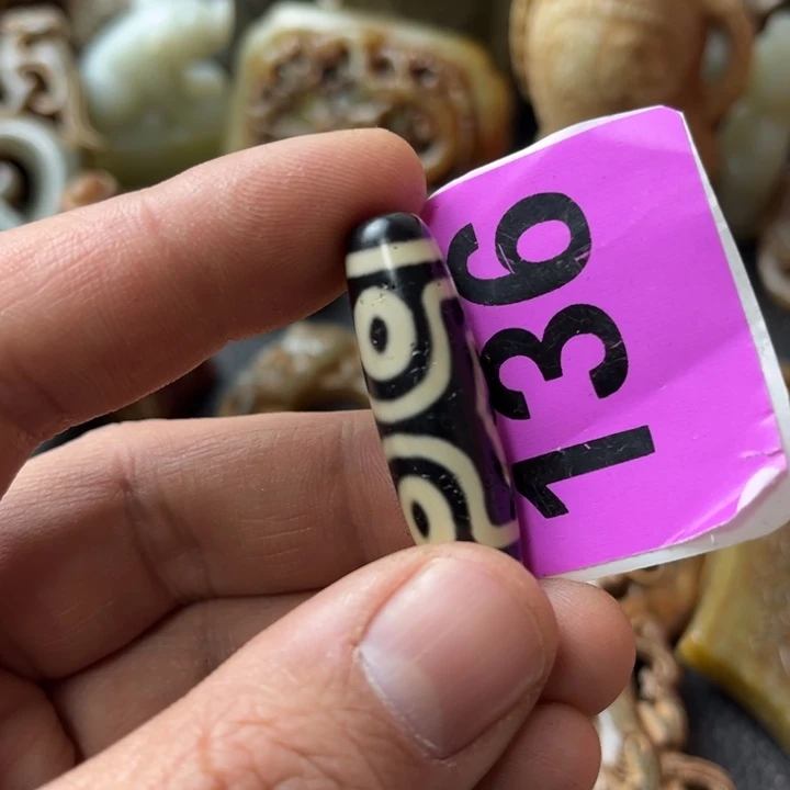 玛瑙/玉髓颈饰合金