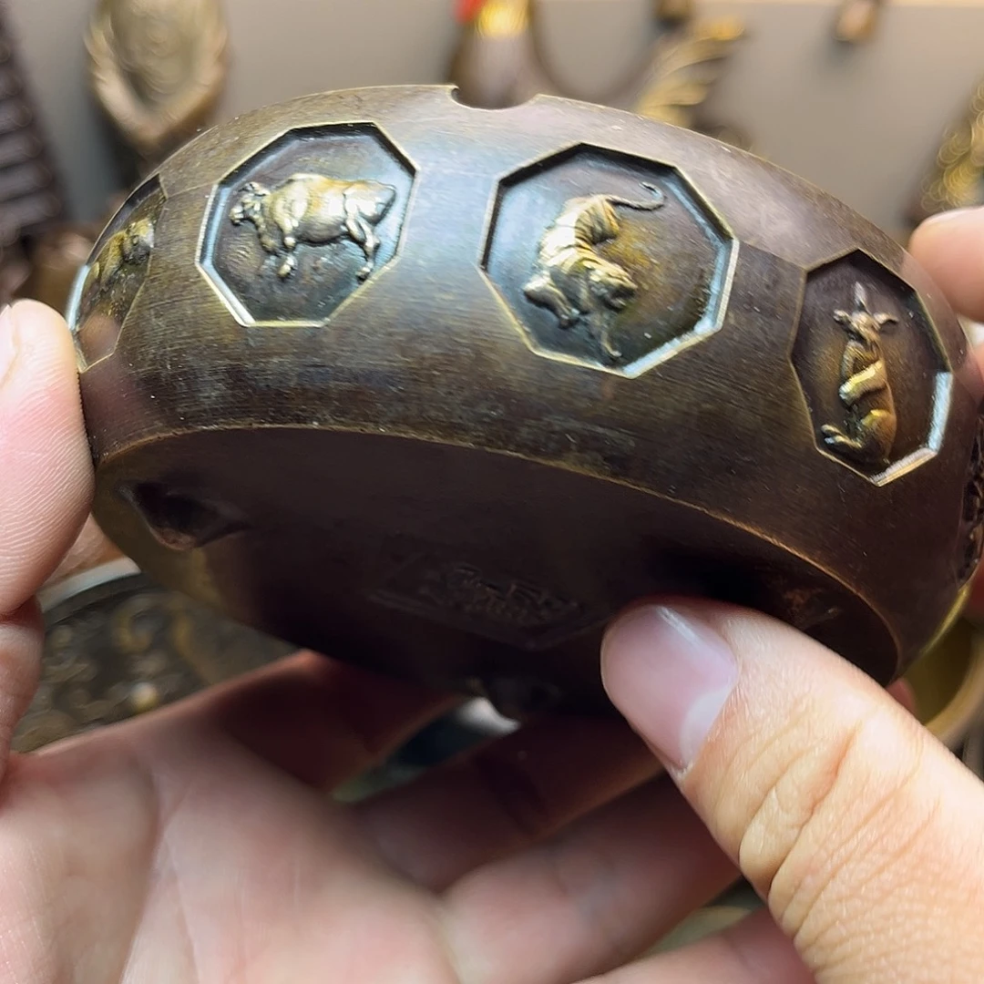 精美铜器工艺品等