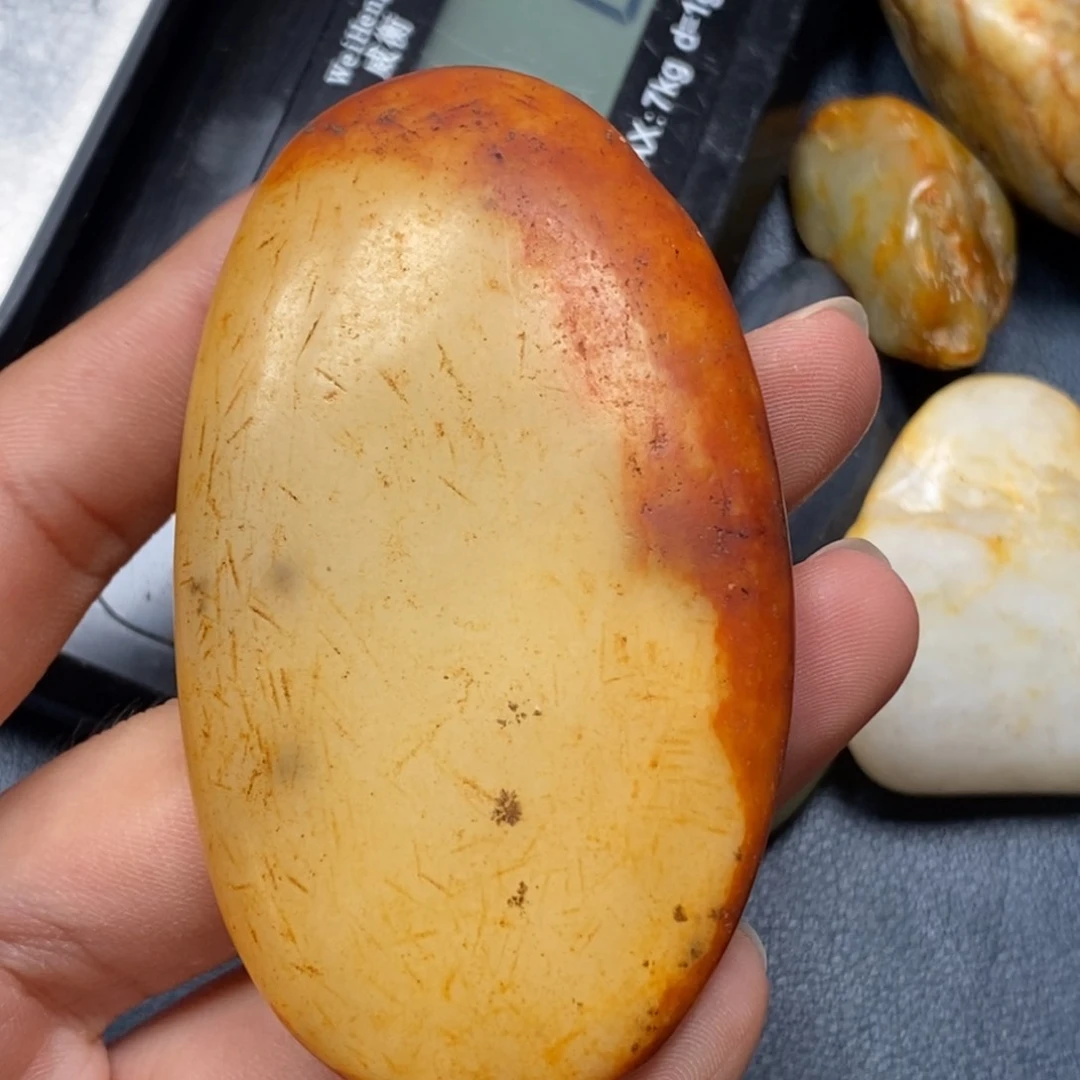 和田玉（糖玉）未镶嵌挂件
