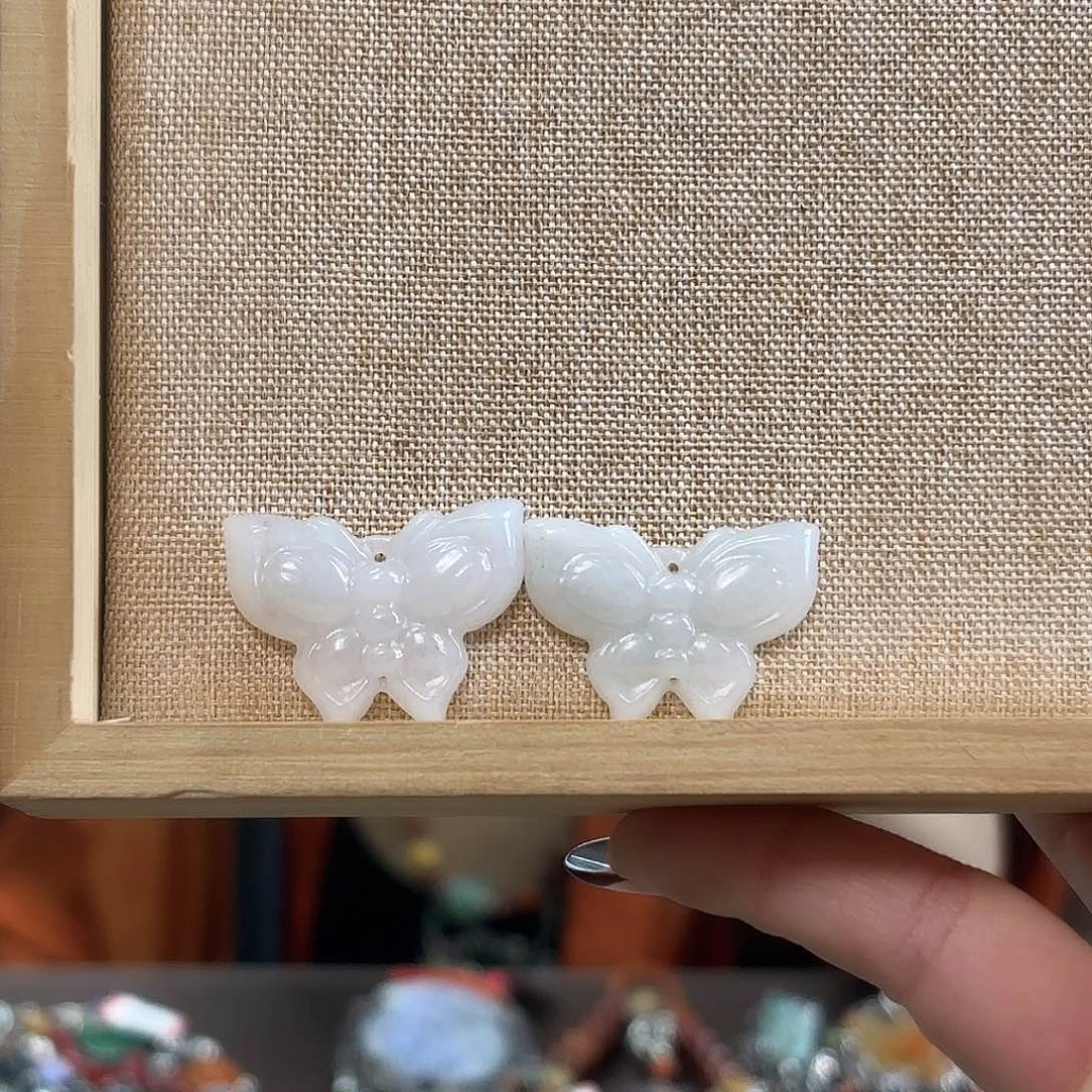 翡翠未镶嵌耳饰蝴蝶耳饰