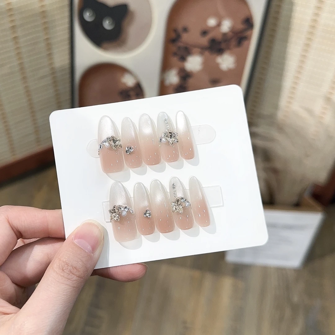 【纯欲清冷】气质爆闪猫眼纯欲贴钻美甲显白春夏穿戴甲手工可拆卸