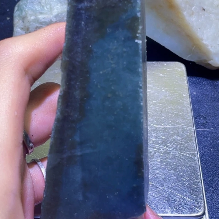 和田玉未镶嵌珠宝半成品