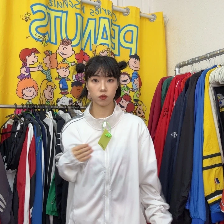 外套胸围136衣长71