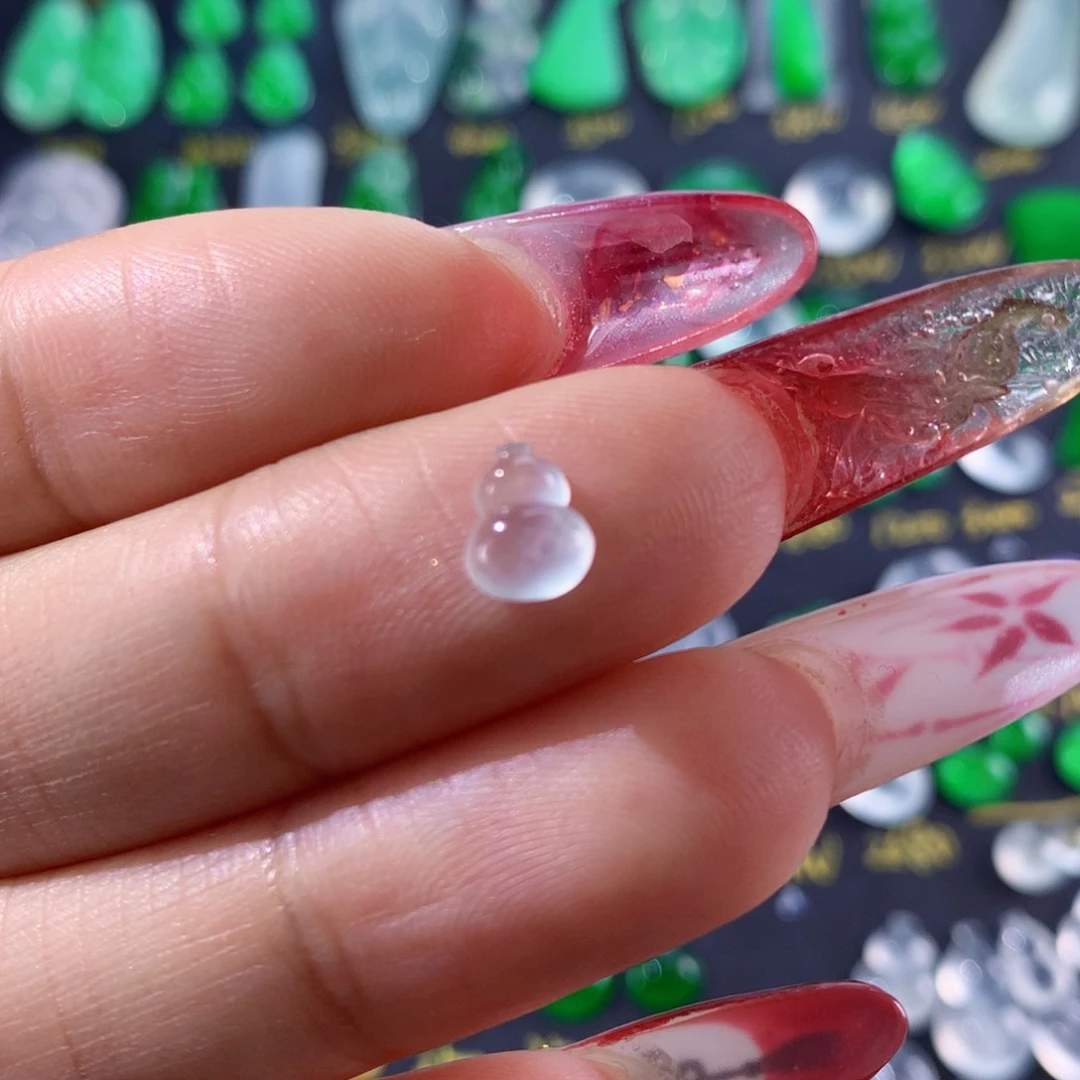 翡翠颈饰未镶嵌纯天然缅甸翡翠A货