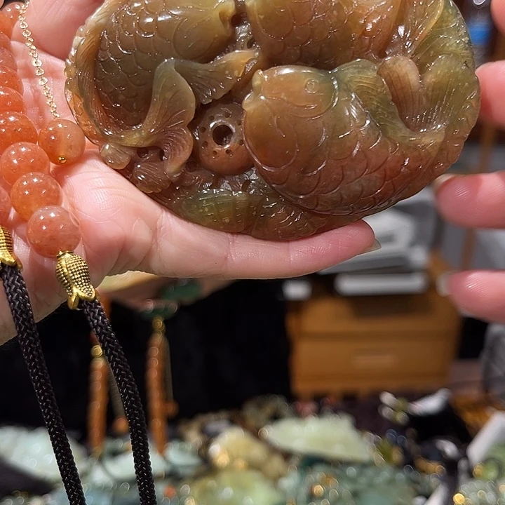 未镶嵌岫玉毛衣链