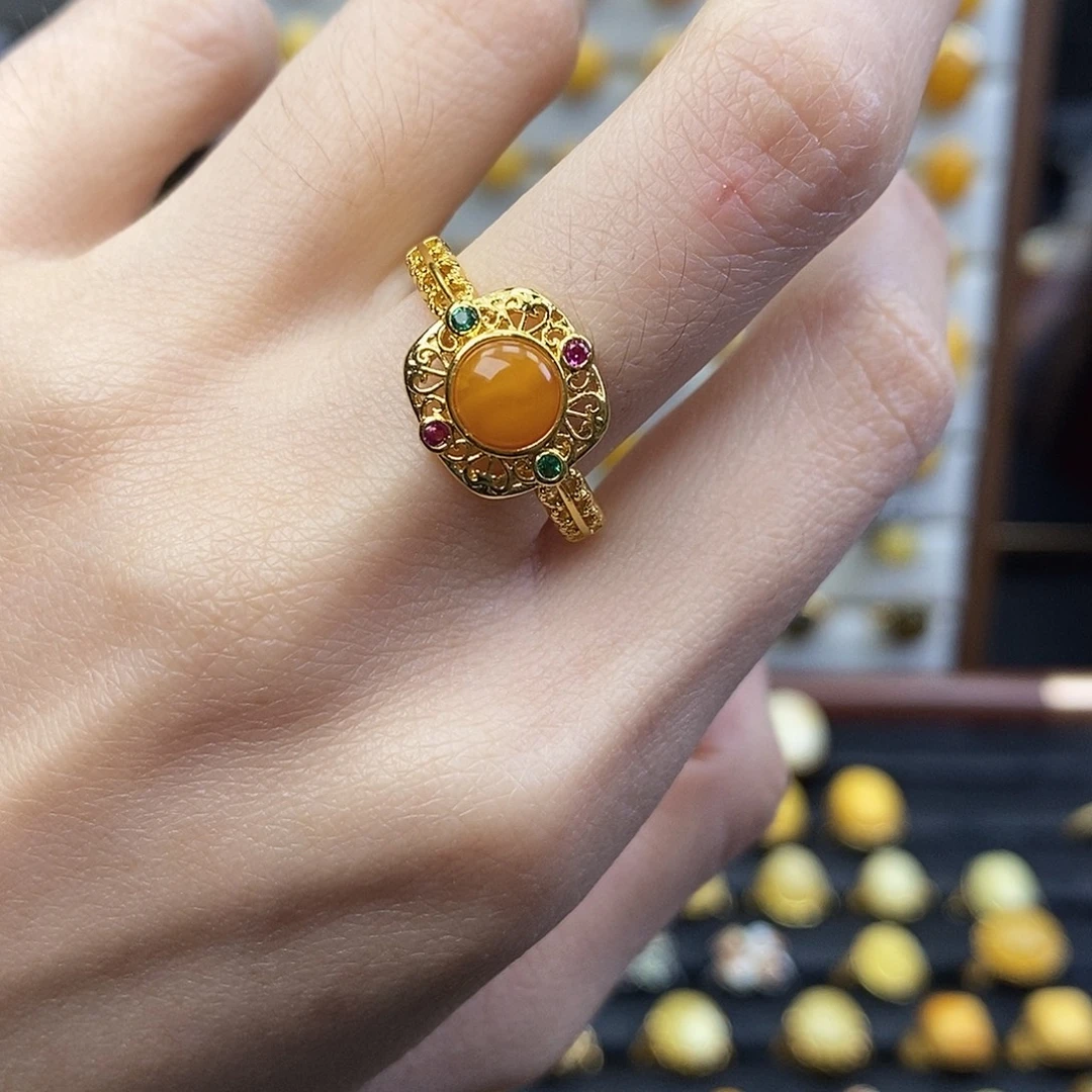 琥珀未镶嵌裸石成品