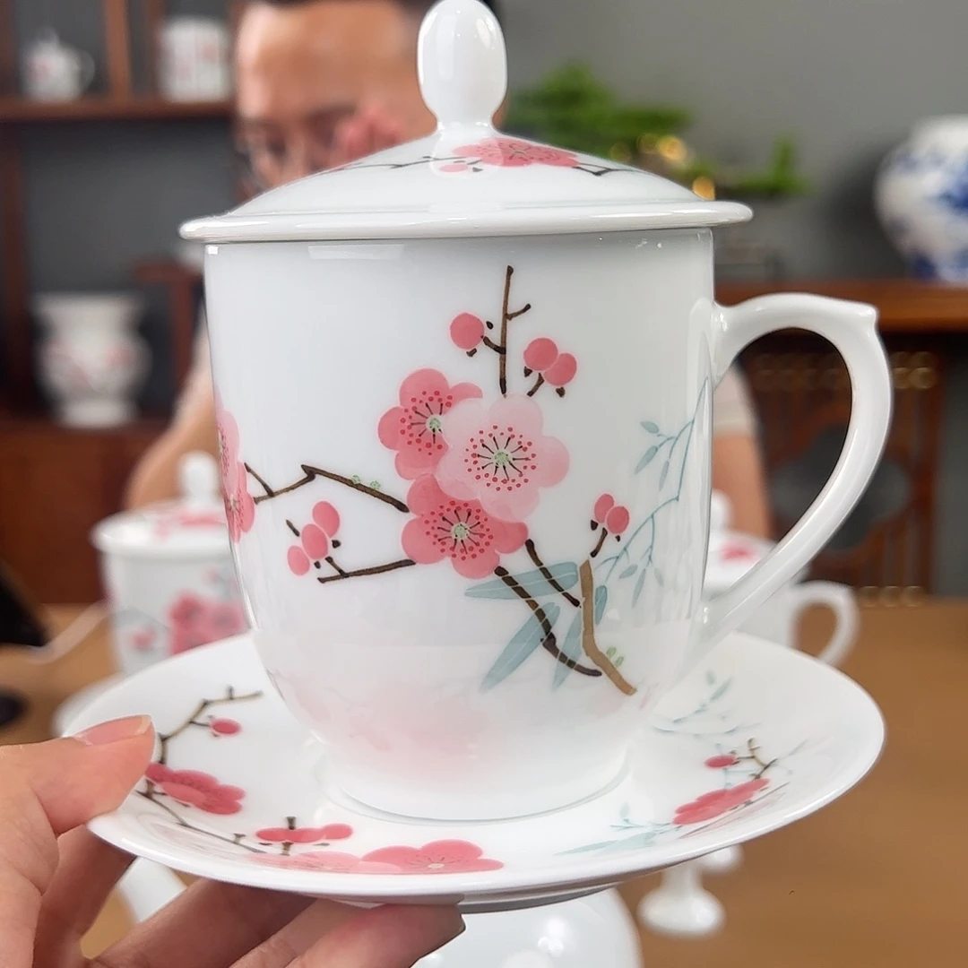 高白瓷 红梅办公杯，微瑕