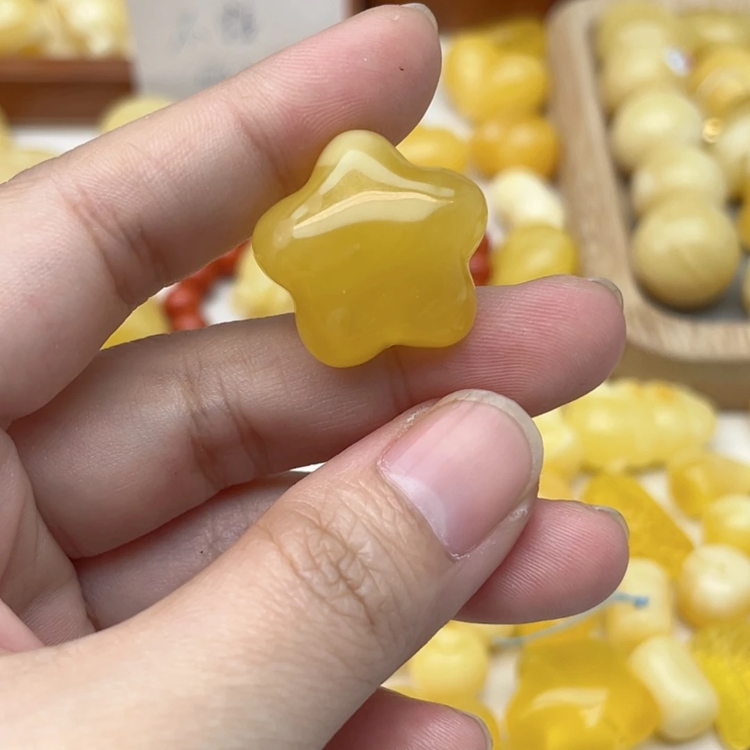 裸石蜜蜡未镶嵌配饰