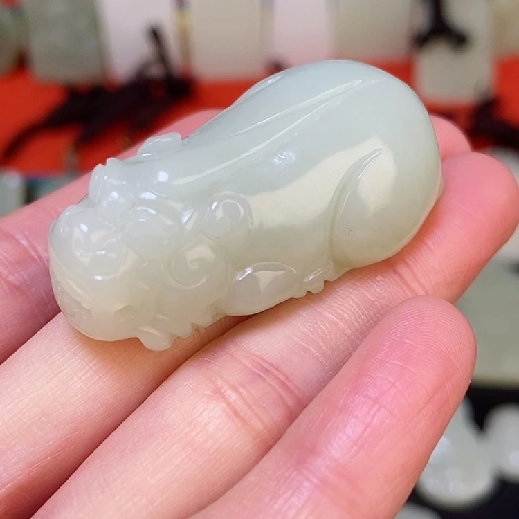 【闪购商品】颈饰未镶嵌和田玉