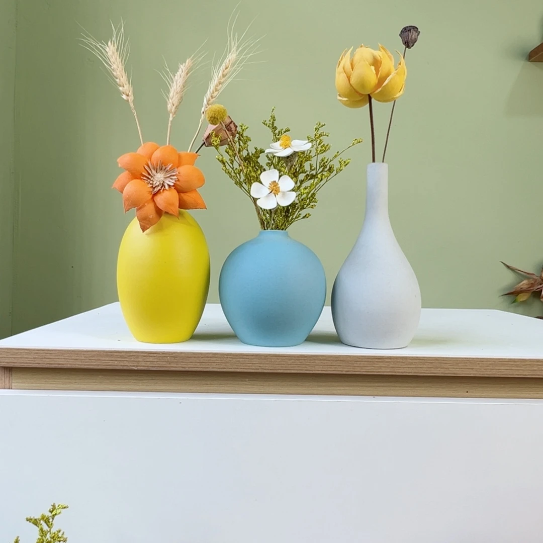 摆件陶瓷花瓶带花高度20-30厘米左右