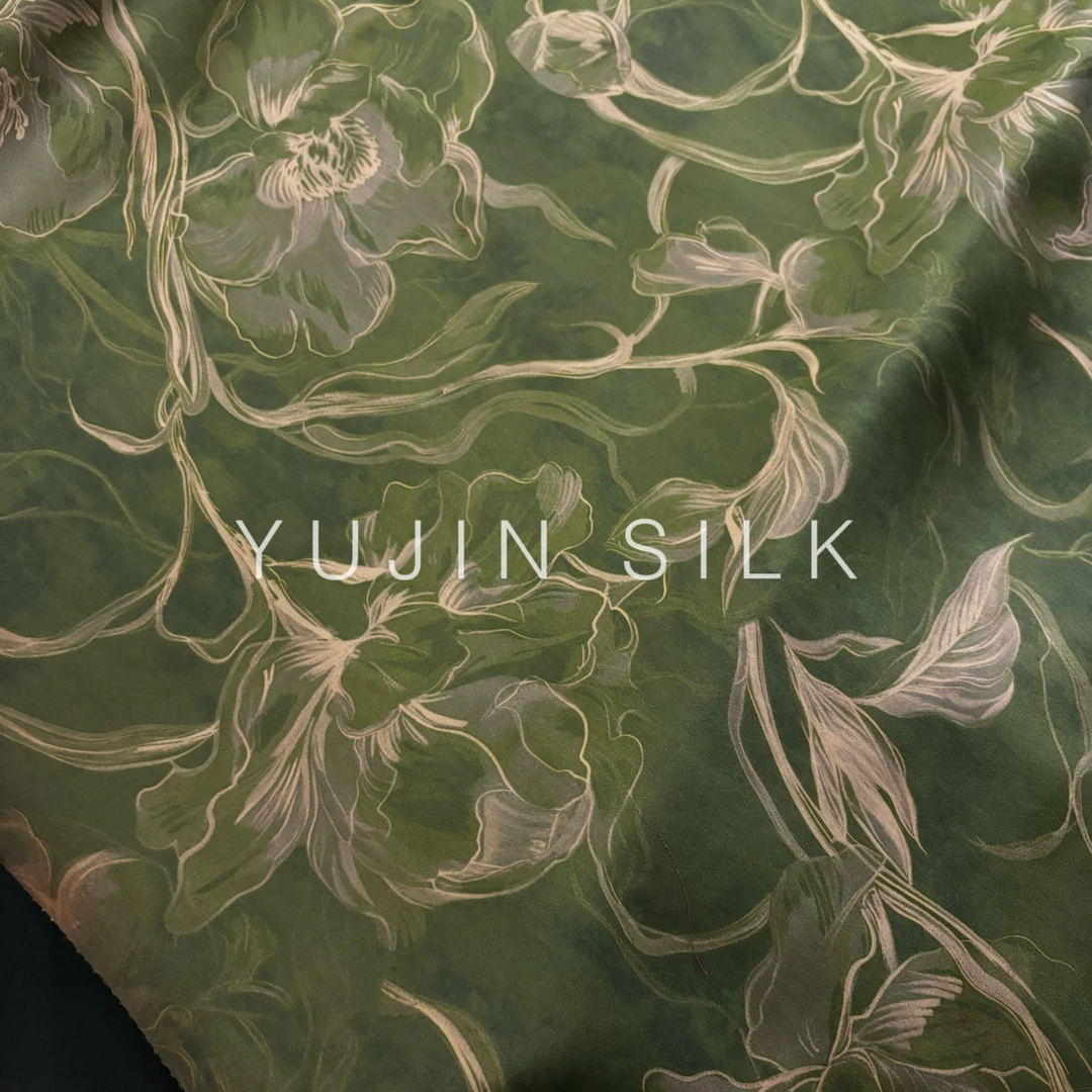 「抹茶绿」YUJIN SILK 前喷重缎香云纱桑蚕丝118门幅38姆米