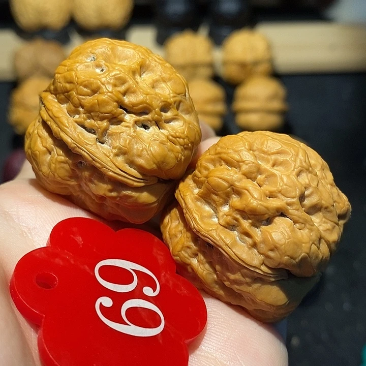 核桃灭霸38核桃尺寸