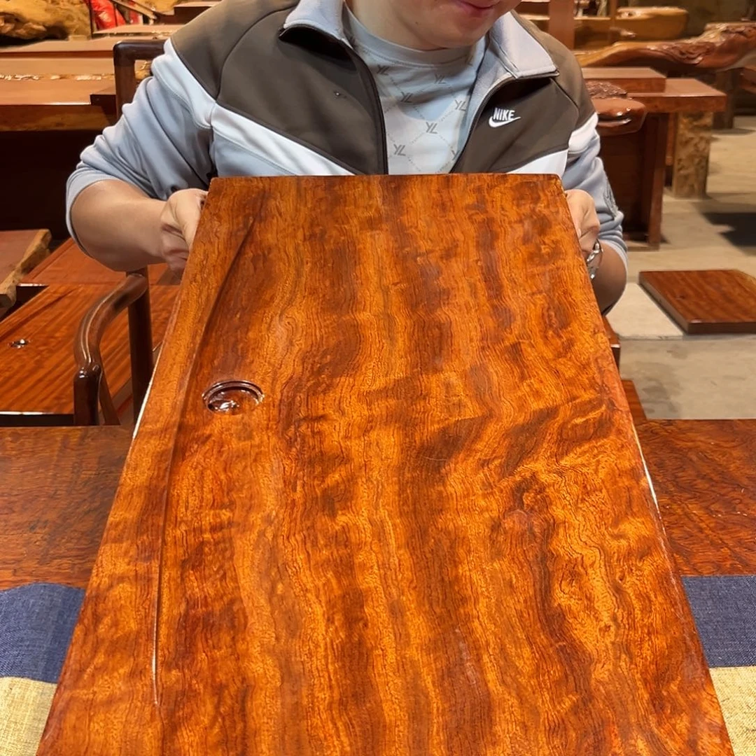 玉木（非红木类）巴花学名古夷苏木